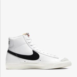 Brand new Nike black and white blazers